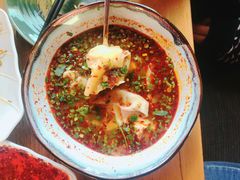 酸辣馄饨-源一咖啡馆(麒麟巷步行街店)