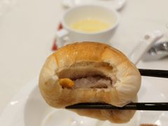 蜜汁叉烧焗餐包-凤凰楼酒家·粤宴点心(华强北店)