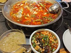 -小饕荟雅安贡椒鱼鲜馆(广福桥店)
