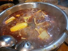 -肖肖酸萝卜鱼火锅(总店)