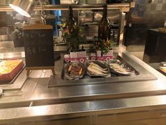 -圣丰索菲特·2 On 988 Café 自助餐厅