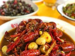 潜江特色油焖大虾-潜江油焖大虾·小龙虾10年老店(清泉路店)