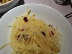 酸辣土豆丝-以饭湘许(新塘万达店)