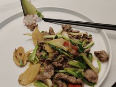 -五谷芳乳鸽王(海景店)