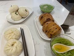 红糖馒头-李与白包子铺(桐梓林店)