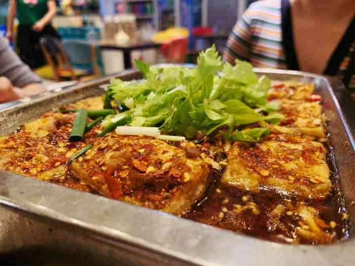 巡场范二妹独特烧烤夜宵城(宜宾总店)-"哈哈～我朋友说,来了宜宾,肯定