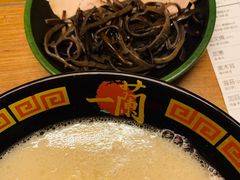 -一兰拉面(新宿中央东口店)