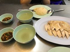 -红大哥水门鸡饭(總店)