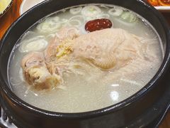 -长寿参鸡汤(朝韩风情街店)