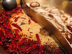 -小龙坎火锅(湖滨银泰in77店)