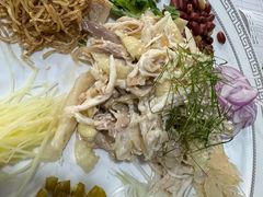 -明本湛江鸡•海鲜小厨(陈家祠店)