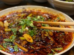 -杨三孃跷脚牛肉(玉双路店)