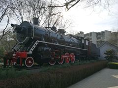 火车头广场-玲珑塔公园