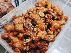 酱爆桃仁鸡丁-金牌餐厅·天津菜·八珍豆腐·老爆三(瓷房子店)