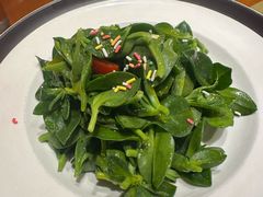 -经典老菜坊·开封灌汤包(火车站店)