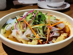 凉皮-蒙亨·手把肉·蒙古包文化主题餐厅(乌兰察布天恒广场店)