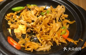 Xiang-style Wild Bamboo Shoots Pot