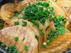 -头上红煨盐鸡·非遗院子餐厅
