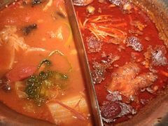 -湊湊火锅·茶憩(上海合生汇店)