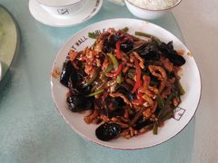 鱼香肉丝-翼松楼餐厅