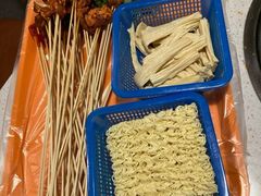 -五味缘小郡肝串串火锅(泛悦城市奥特莱斯店)