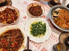 -堂瓦里·33年传统赣菜(第一街区店)