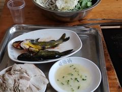 -苗伯妈酸汤火锅
