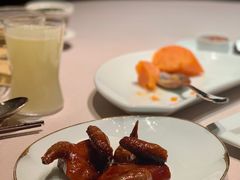 脆皮妙龄鸽-新荣记(建国门外大街店)