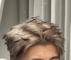 -Tloml salon