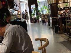 大堂-八月美食小馆(银泰城总店)