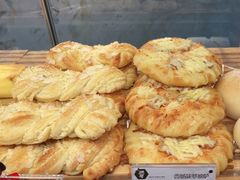 -燃厚蛋糕(卓展中信城店)