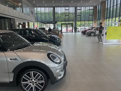 -上海普陀宝诚MINI4S店(红柳路店)