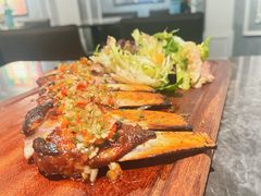 烤伊比利亚黑猪肋排-LESCEDARS Brasserie Bistro香柏树