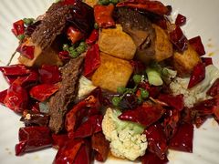 羊肚菌麻辣香锅-庆春朴门