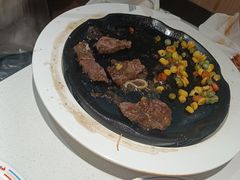 -牛排叔叔自助餐厅(太原万达店)