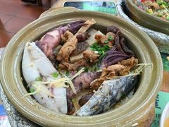 -崖口煲仔饭