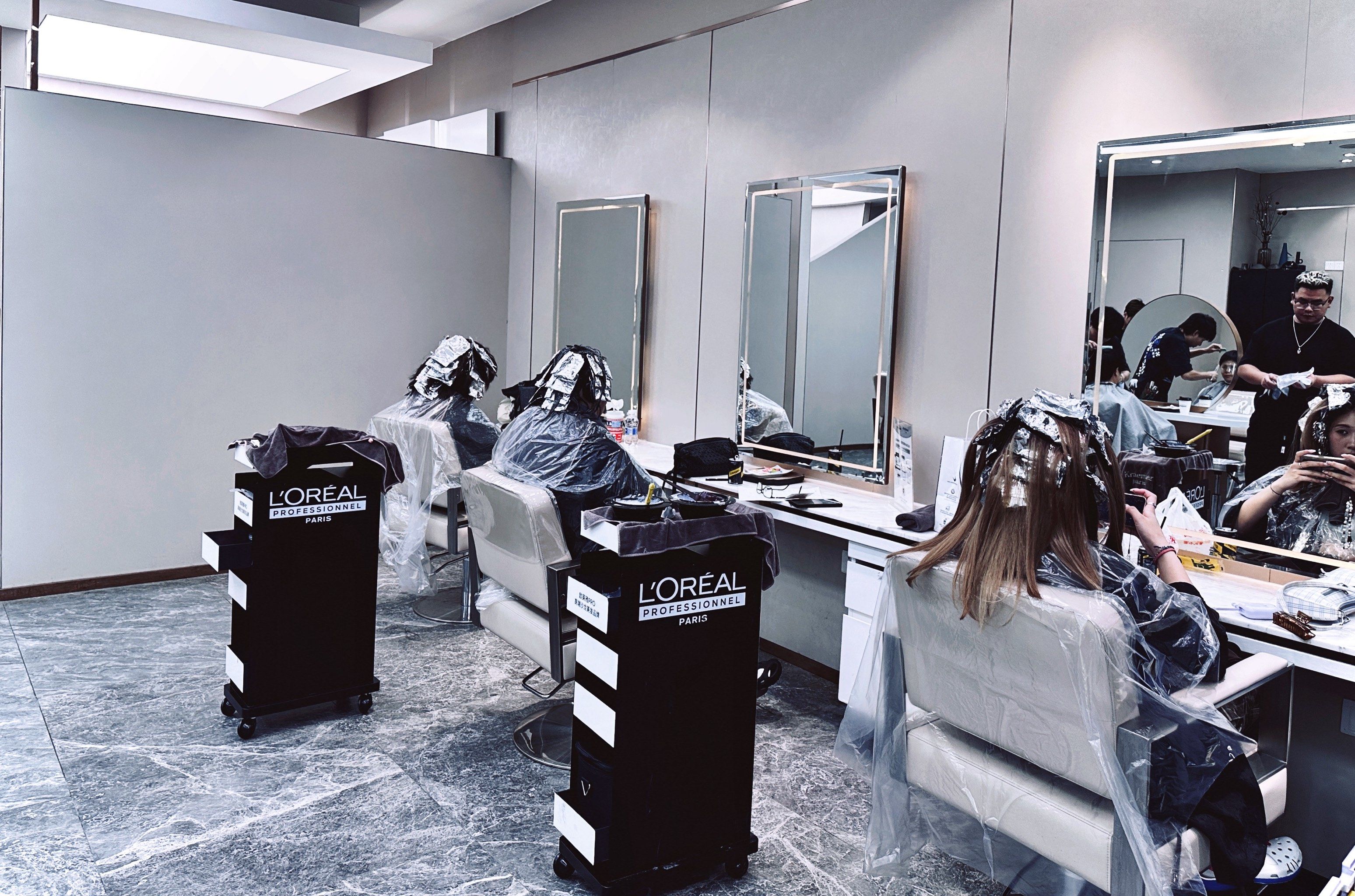 发廊日常轻松享受