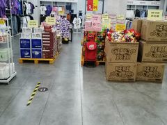 -BIGOFFS 超级折扣(仁恒伊势丹店)