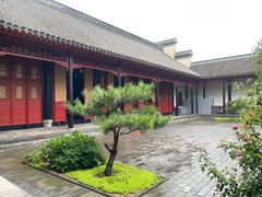 -闫家驴肉老店(华电一校店)