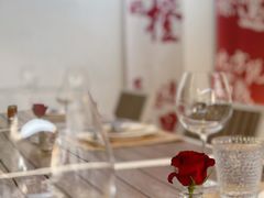 -Mark&Mars Restaurant