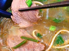 牛肉粉丝汤-瞪眼牛煎包·大锅牛肉汤(懿德城店)