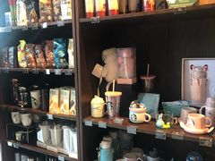 -星巴克臻选(威海威高广场店)