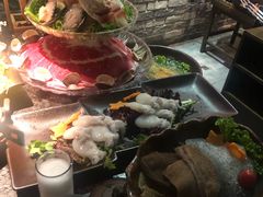 -湊湊火锅·茶憩(新中关购物中心店)