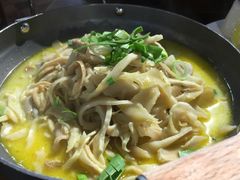-哇蛙牛功夫面渝都料理(龙阳广场店)