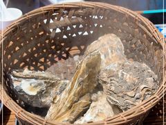-蚝堡海鲜·威海菜·海肠捞饭·烧烤·亚洲吃蚝公司(幸福门店)