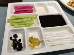 -小大董·烤鸭(观景餐厅·南京西路店)