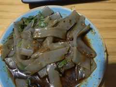 鸡豆凉粉-勺子米线·云南传统小吃市集(四方街店)