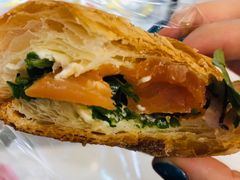 芝士烟三文鱼乡村包-PAPER STONE BAKERY(天环店)