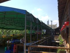 -崖口红树林海鲜餐厅