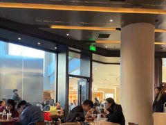 -星巴克臻选(上海合生汇1F店)